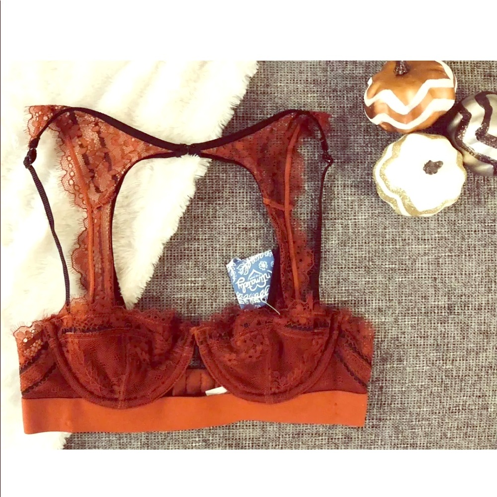 Free People Intimately Feathered Lace Demi bra 32A